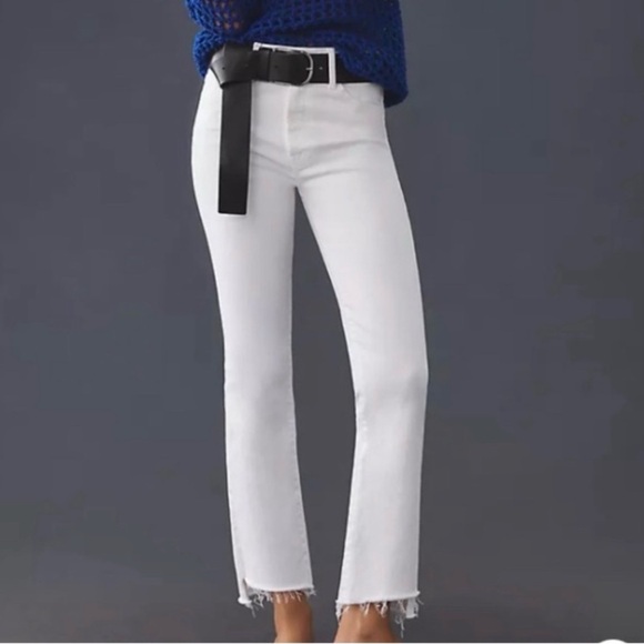 MOTHER Denim - MOTHER Insider Crop Step Fray White Flare Jeans in Glass Slipper Raw Hem Size 25